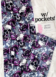 Sketched Skulls in Purple Floral Super SOFT Leggings OS TC Plus rts Halloween